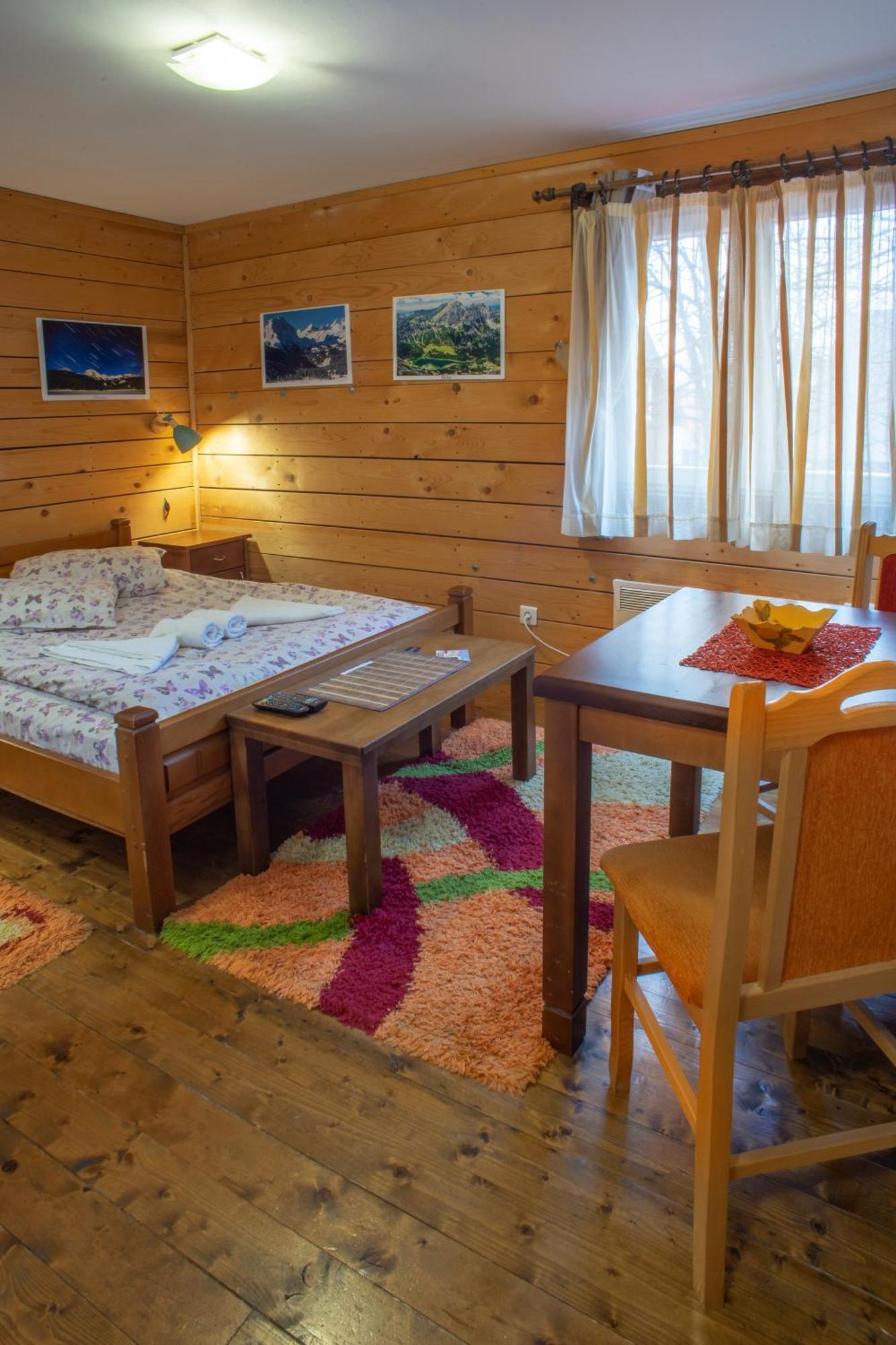 Apartments Peaks Žabljak Rum bild